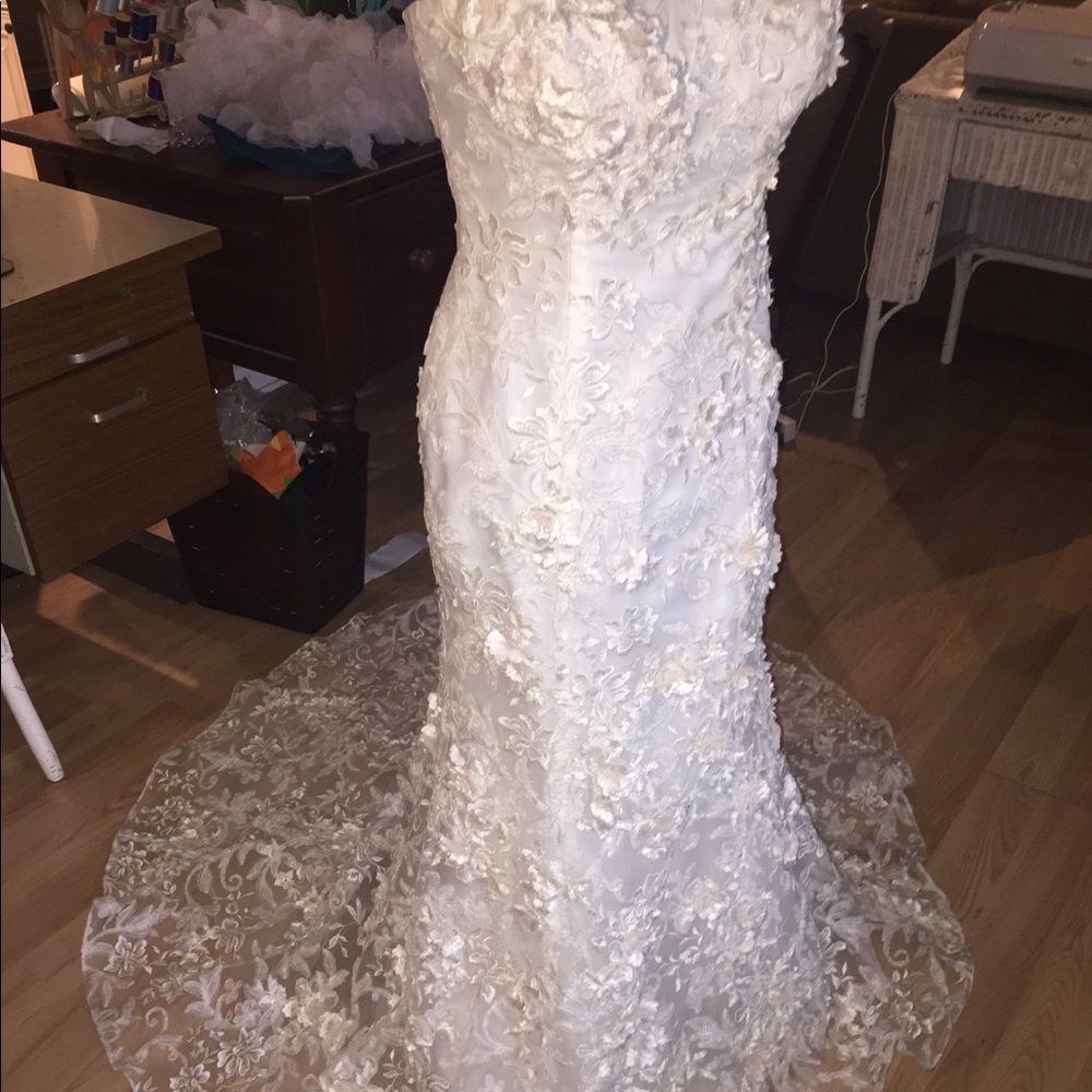 Lace Wedding Dress